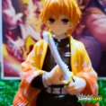 Demon slayer zenitsu figure 5